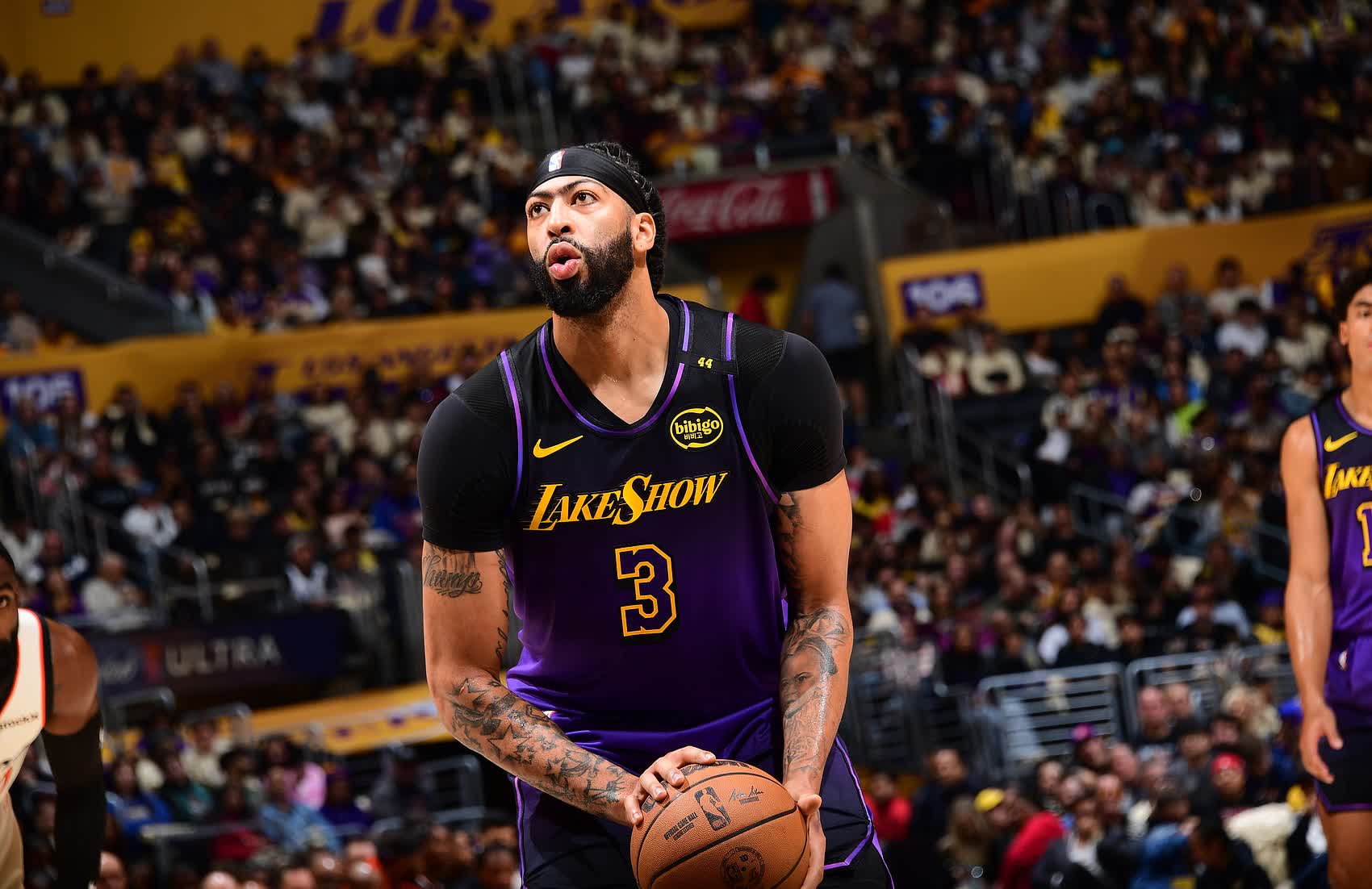 关于浓眉哥连续二十场比赛得分超过最后时刻胜出，快船不断突破！的信息