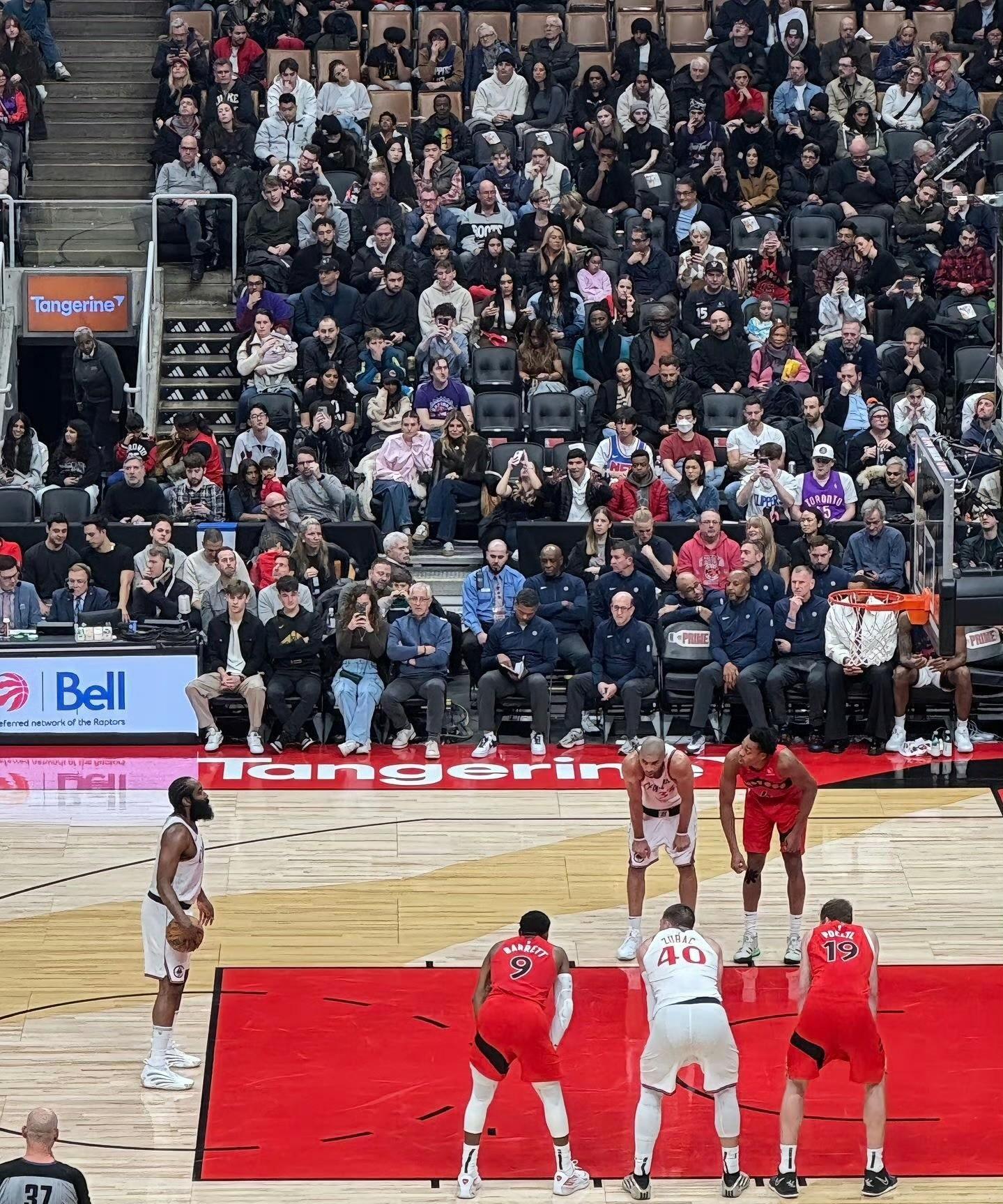 亚博-巴黎圣日耳曼前途光明！，哈登新星领先优势明显表现突出赛场气氛高涨-亚博