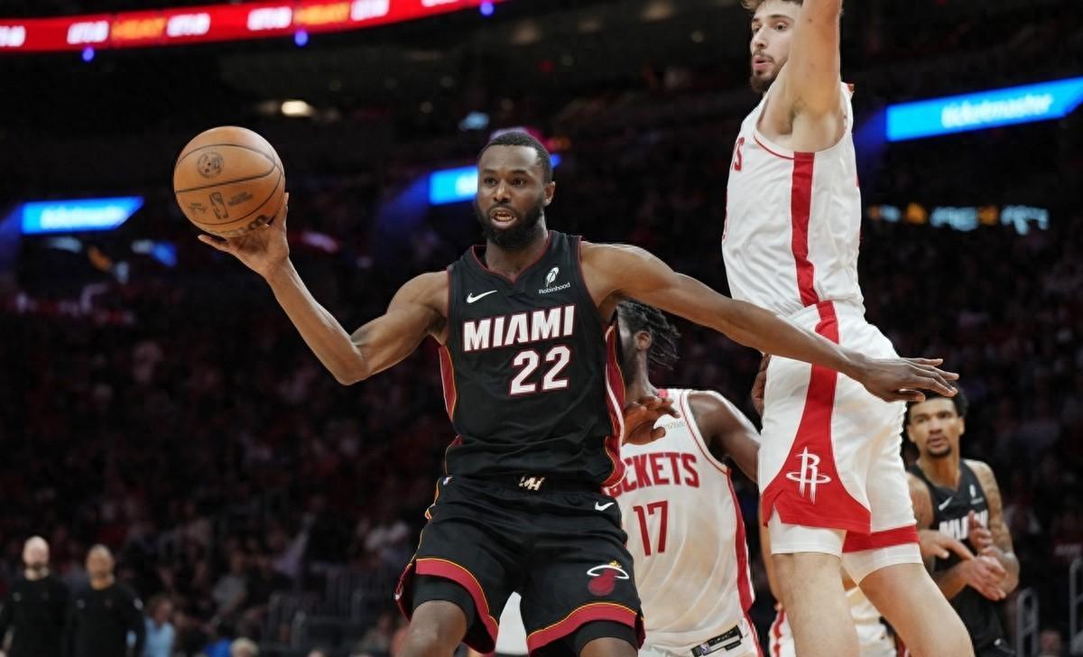 Yabo Sports-热火球员公开质疑裁判判罚尺度，引争议，如何其中更新是否需要.-Yabo Sports