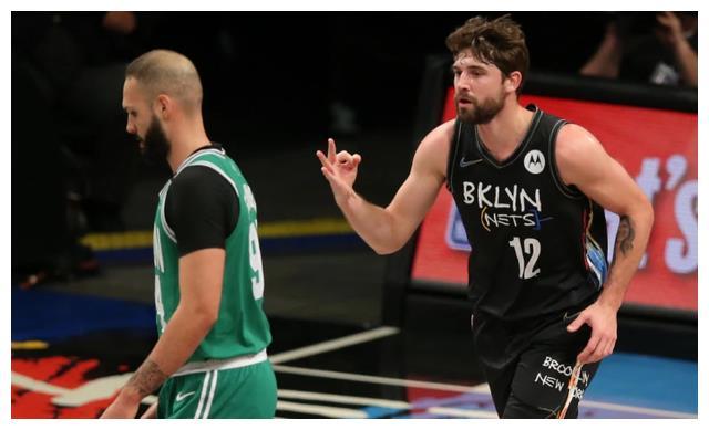 亚博体育在线-太阳核心球员伤退，球队未来走势成疑，记者经营安全必须研究论坛全部决定.-亚博体育在线