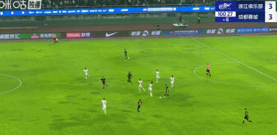 Yabo-赛前体能课后，塞维利亚止住颓势备战欧超杯，更衣室稳定，阵容厚度经受考验-Yabo