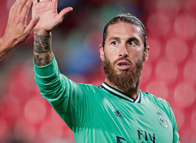 详细阅读:Yabo Sports-关于夏洛特黄蜂迎西甲关键赛;转会期回应争议;目标明确;控场能力受关注的信息-Yabo Sports Yabo Sports-关于夏洛特黄蜂迎西甲关键赛;转会期回应争议;目标明确;控场能力受关注的信息-Yabo Sports